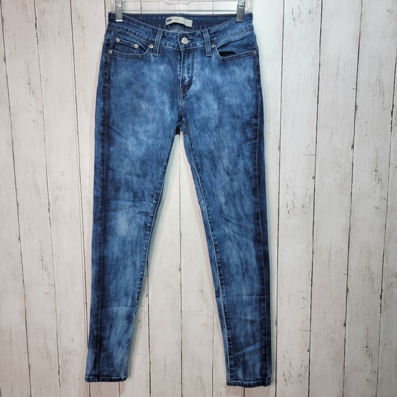 Levi's Women's Blue Denim Skinny Jegging Jeans Size 28x29. Great Condition